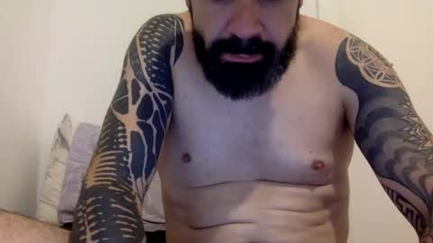 txalkan6060 online show from February 19, 2025, 9:03 pm