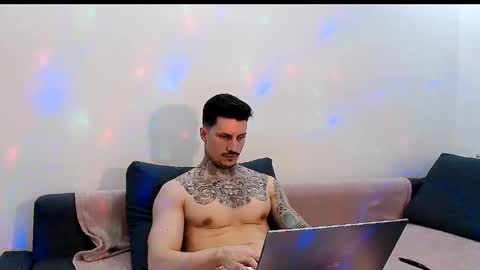 tyagodoll online show from December 17, 2024, 10:11 pm