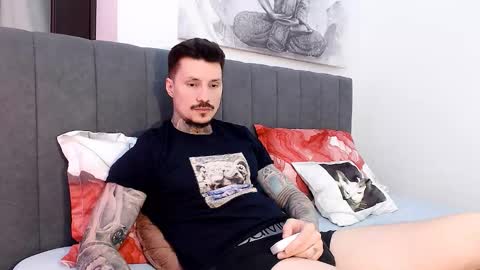 tyagodoll online show from October 7, 2025, 5:21 pm