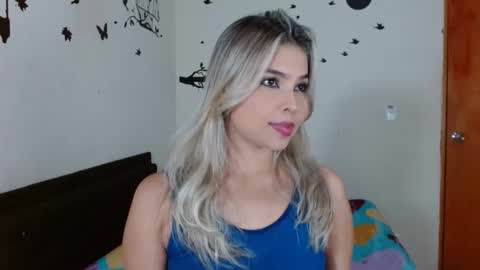 tyfanny19 online show from February 11, 2025, 5:18 pm