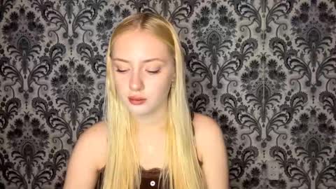 Grace online show from December 3, 2025, 3:21 pm