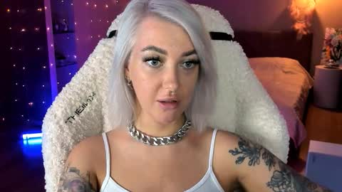 Snapshot of tykioty_miley chatting on October 26, 2025, 2:01 pm Miley online show from October 26, 2025, 2:01 pm