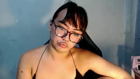 Snapshot of tyla_23 chatting on March 4, 2026, 2:17 am Tyla online show from March 4, 2026, 2:17 am