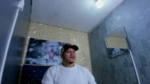 Snapshot of tyleer_scot chatting on June 10, 2026, 2:38 pm Tyleer Scot online show from June 10, 2026, 2:38 pm