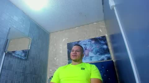 Snapshot of tyleer_scot chatting on June 11, 2026, 1:42 pm Tyleer Scot online show from June 11, 2026, 1:42 pm