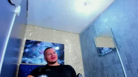 Snapshot of tyleer_scot chatting on June 12, 2026, 2:05 pm Tyleer Scot online show from June 12, 2026, 2:05 pm