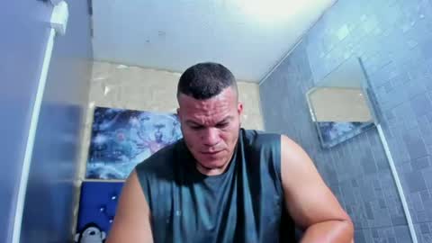 Snapshot of tyleer_scot chatting on June 13, 2026, 5:11 pm Tyleer Scot online show from June 13, 2026, 5:11 pm