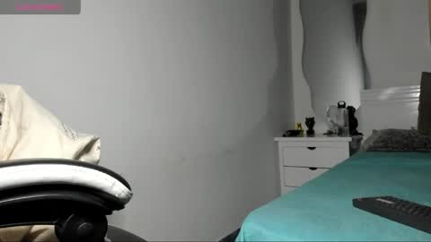 tyler_axel online show from May 18, 2026, 1:45 am