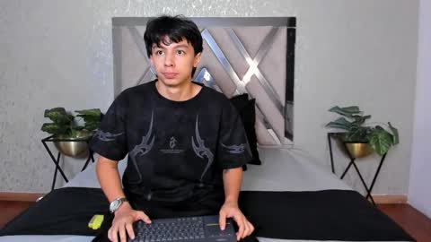 Snapshot of tyler_durtenn chatting on October 22, 2025, 3:07 am Tyler online show from October 22, 2025, 3:07 am