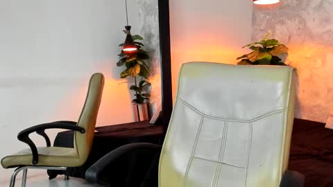 Tyler online show from December 17, 2025, 3:01 am