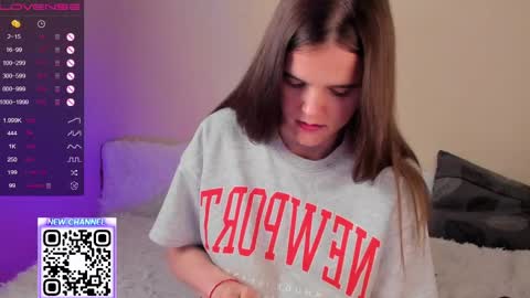 Ema online show from April 19, 2026, 8:44 pm