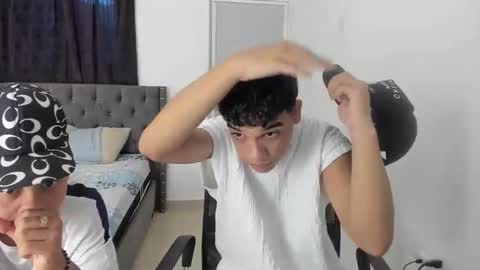 Snapshot of tyler_master24 chatting on November 4, 2025, 11:31 am tyler online show from November 4, 2025, 11:31 am