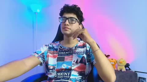   online show from December 18, 2025, 6:41 am