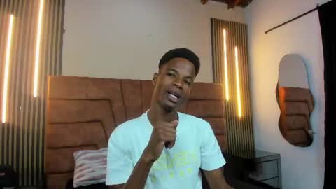 Snapshot of tyson_reed chatting on June 25, 2026, 11:59 am tyson_reed online show from June 25, 2026, 11:59 am