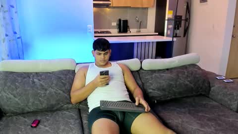 tyson_smithx online show from November 21, 2025, 10:30 pm