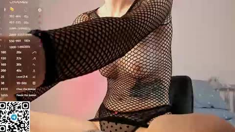 Snapshot of tyty_pupu chatting on June 16, 2026, 7:05 pm Christine 3 Next broadcast tomorrow at 2100 GMT 5 online show from June 16, 2026, 7:05 pm