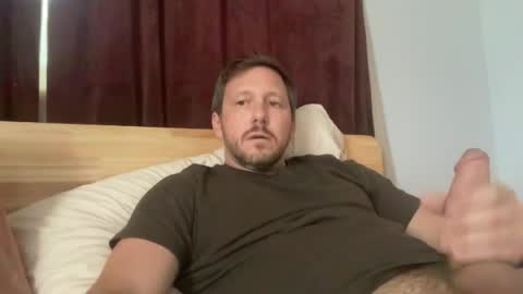 Snapshot of u28005 chatting on July 19, 2026, 2:43 pm u28005 online show from July 19, 2026, 2:43 pm
