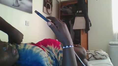 ujano online show from March 3, 2025, 10:49 am