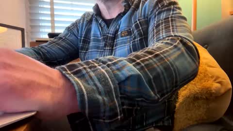 ukclive online show from February 3, 2025, 8:35 am