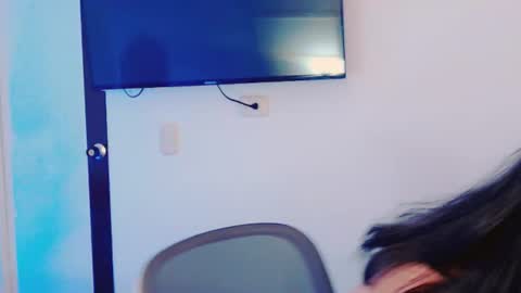 Snapshot of ulala_martina chatting on July 16, 2026, 1:33 am Martina online show from July 16, 2026, 1:33 am