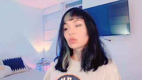 Snapshot of ulala_martina chatting on July 24, 2026, 2:20 am Martina online show from July 24, 2026, 2:20 am