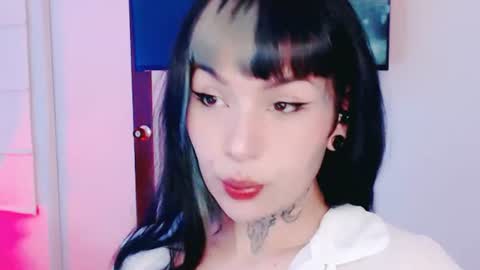 Snapshot of ulala_martina chatting on August 1, 2026, 1:16 am Martina online show from August 1, 2026, 1:16 am