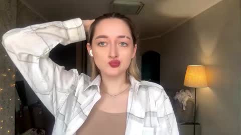 Emily online show from November 20, 2025, 9:20 am