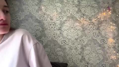 Emily online show from December 2, 2025, 9:25 am