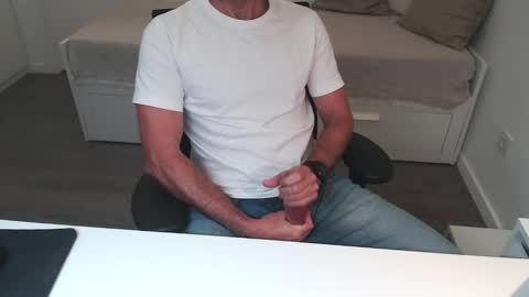 Ulep online show from October 23, 2025, 9:41 am