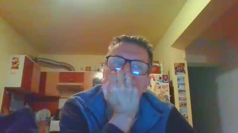 Snapshot of ulmeni7 chatting on March 28, 2026, 6:51 pm ulmeni7 online show from March 28, 2026, 6:51 pm