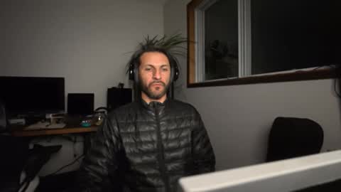 ultratoaster online show from April 9, 2026, 6:13 am