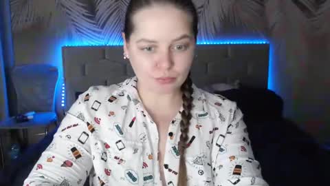 Ulyana online show from January 4, 2025, 9:10 am