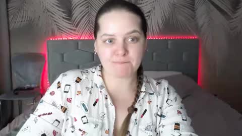 Ulyana online show from February 4, 2025, 1:48 pm