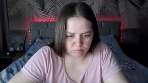 Ulyana online show from April 15, 2026, 5:14 am