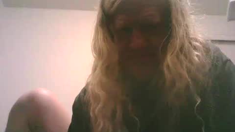 Snapshot of umbrado chatting on October 23, 2025, 1:21 pm umbrado online show from October 23, 2025, 1:21 pm