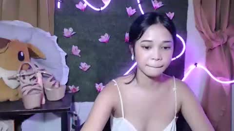 Snapshot of umi_pinay69xx chatting on September 10, 2025, 3:50 am umi online show from September 10, 2025, 3:50 am