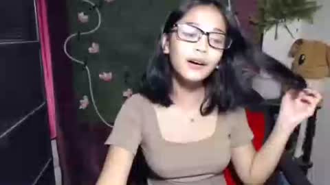 Snapshot of umi_pinay69xx chatting on September 28, 2025, 7:47 am umi online show from September 28, 2025, 7:47 am