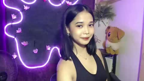 Snapshot of umi_pinay69xx chatting on October 8, 2025, 8:23 am umi online show from October 8, 2025, 8:23 am