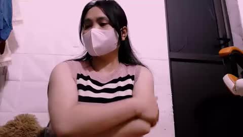 umi_sweet online show from April 7, 2026, 8:37 am