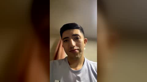 un_sluttyy online show from April 19, 2026, 11:42 am