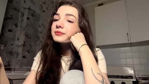 Isobelle lisi online show from December 22, 2025, 1:08 pm