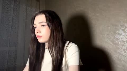 Isobelle lisi online show from January 13, 2026, 12:43 pm