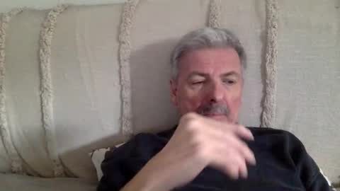 Snapshot of unbenannt1 chatting on April 3, 2026, 11:52 am unbenannt1 online show from April 3, 2026, 11:52 am