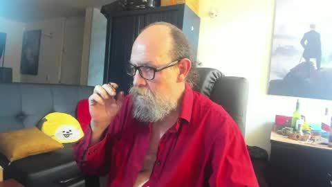 Uncle Hottie online show from May 31, 2026, 6:09 pm