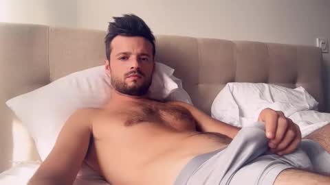 uncut_dick123455 online show from November 12, 2025, 1:22 pm