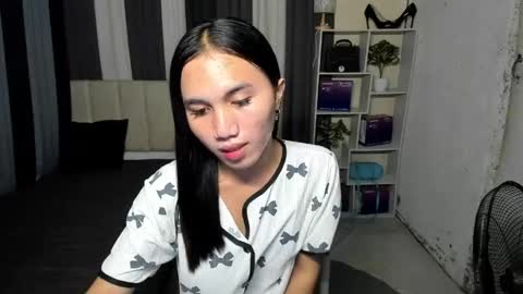 uncut_jelay online show from June 2, 2026, 7:49 pm