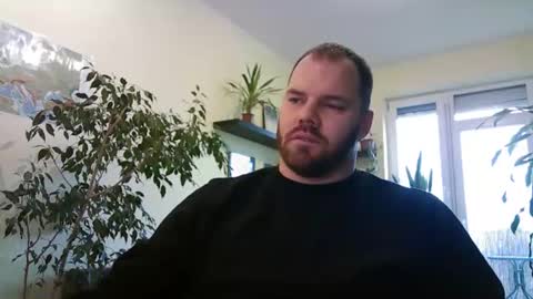 Uncut Strong online show from December 15, 2025, 1:26 pm