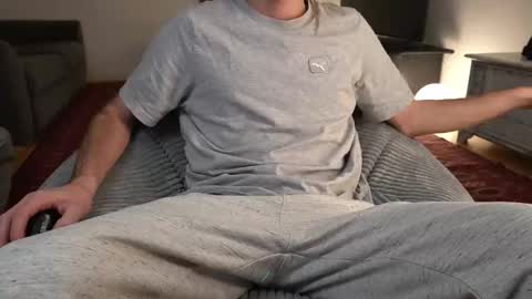 Mister Uncut online show from November 9, 2025, 7:23 pm