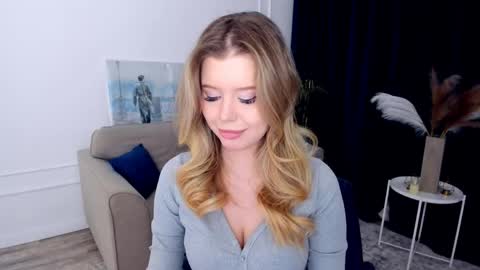 Alice online show from April 16, 2026, 9:39 pm