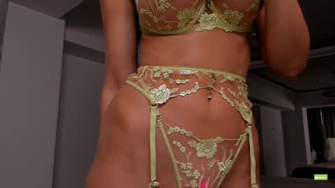 Snapshot of unforgettable_s chatting on September 27, 2025, 5:18 pm Silvia online show from September 27, 2025, 5:18 pm